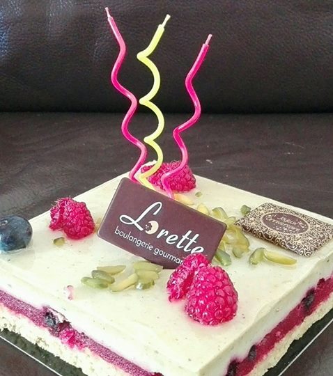 Le SUBTIL, entremets framboises pistaches de Lorette (format familial)