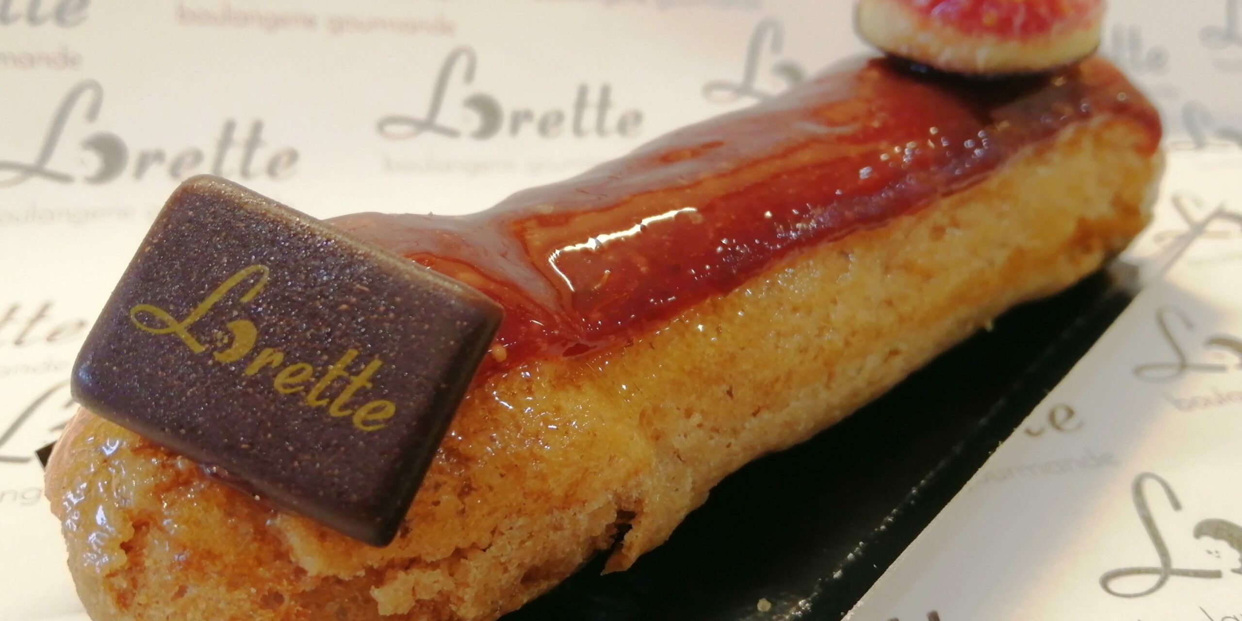 Eclair sirop d'érable et figue de Lorette, boulangerie à Paris