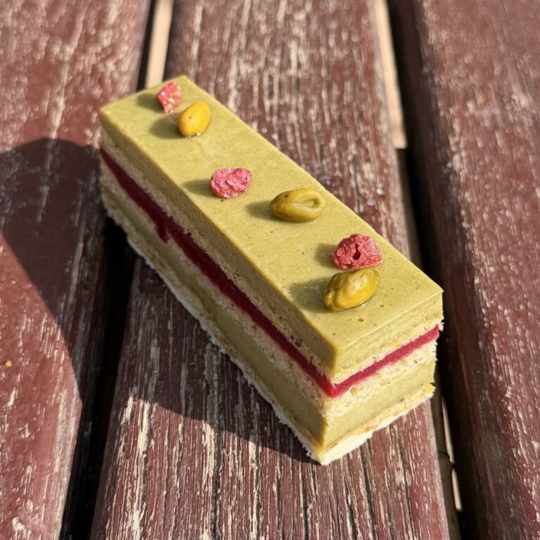 Le pistache framboise